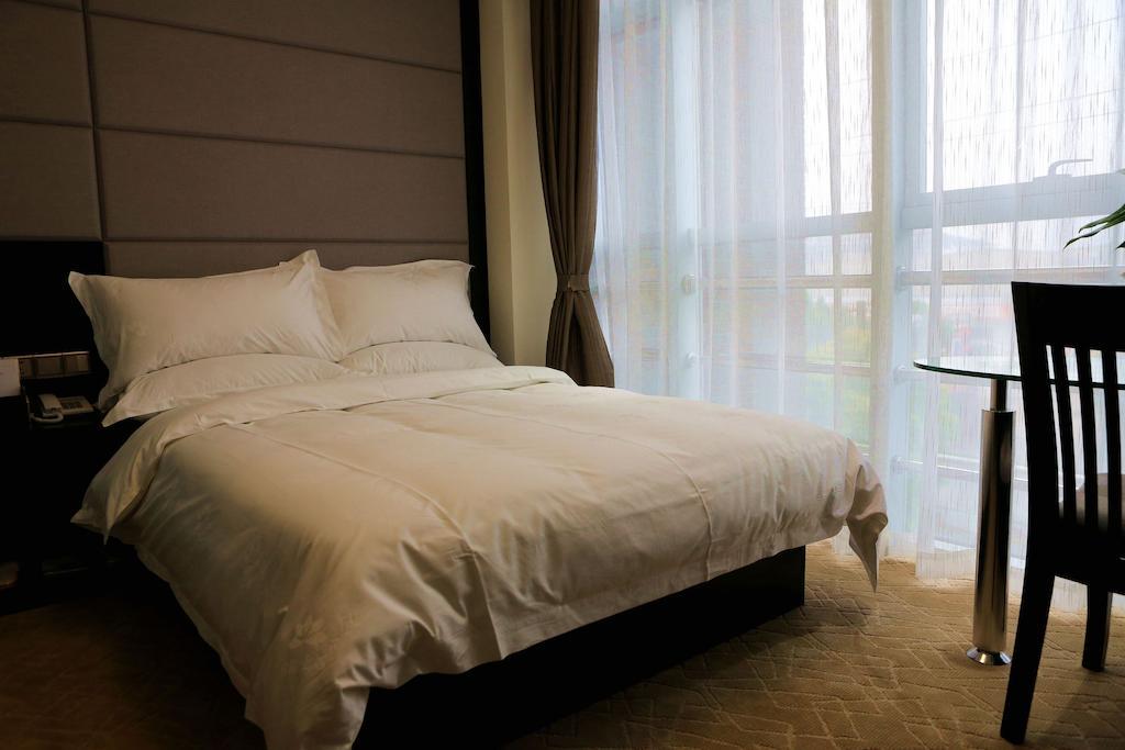 Country Inn&Suites By Radisson, Shanghai Pvg Екстер'єр фото