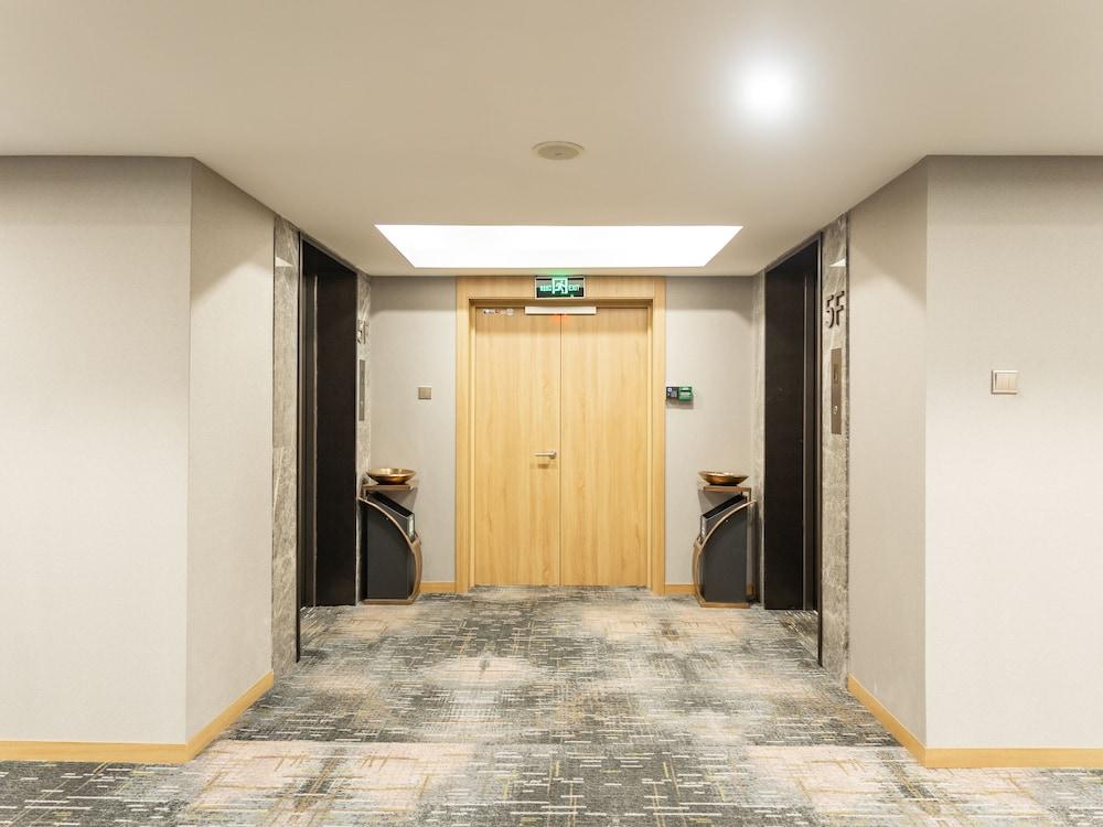 Country Inn&Suites By Radisson, Shanghai Pvg Екстер'єр фото